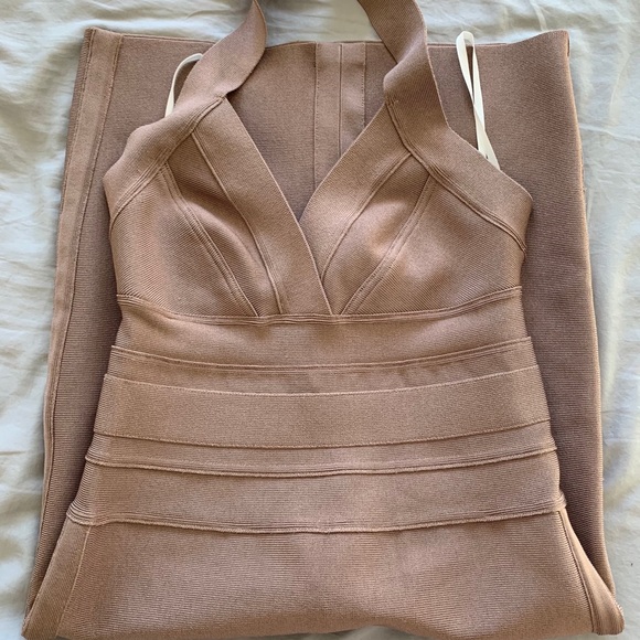 Aritzia TEN BY BABATON ALEXANDER BANDAGE DRESS - Picture 2 of 5